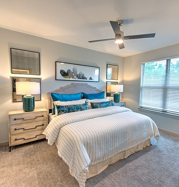 The Pointe at Valley Ranch Town Center